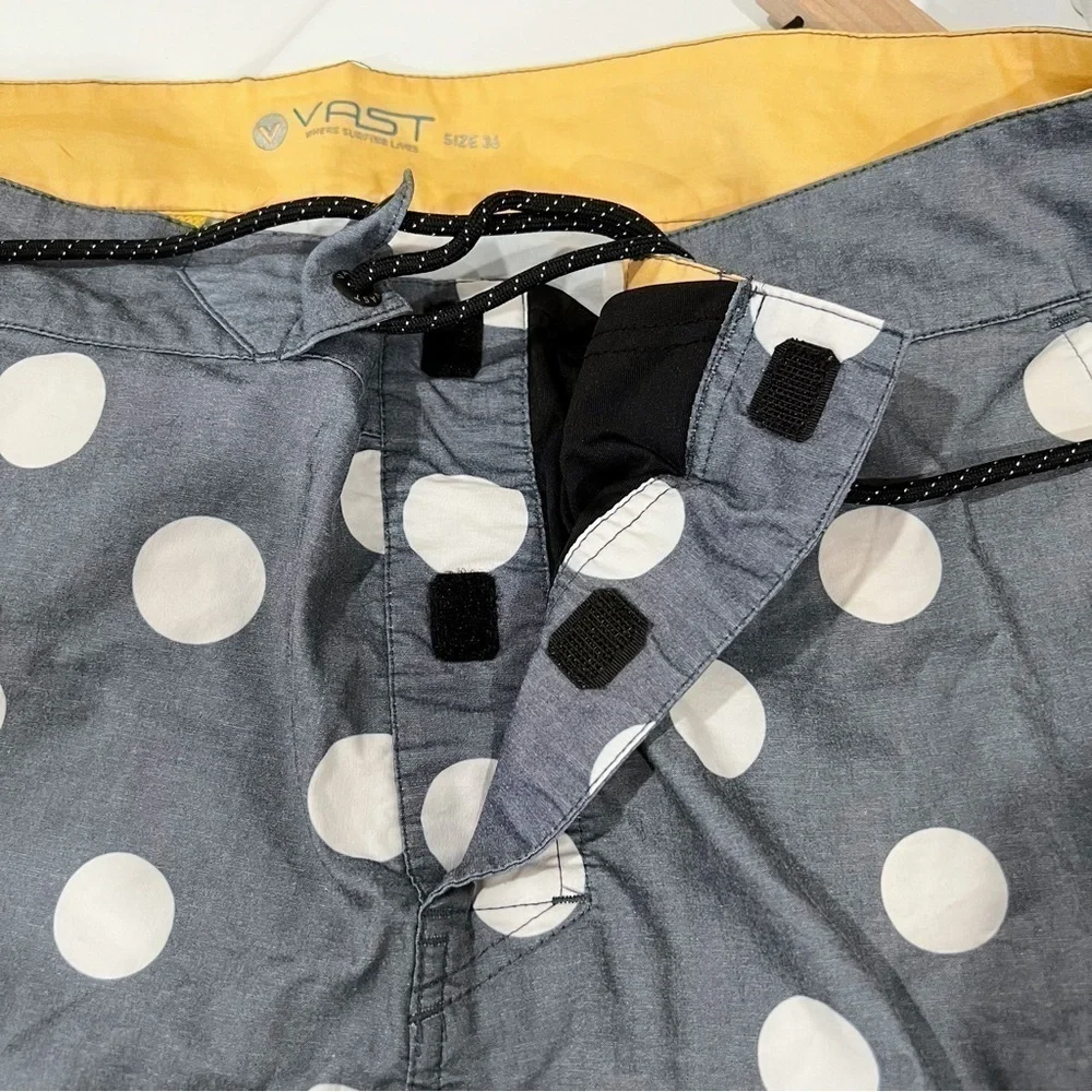 VAST Polka Dots Drawstring Swim Trunks Size 36